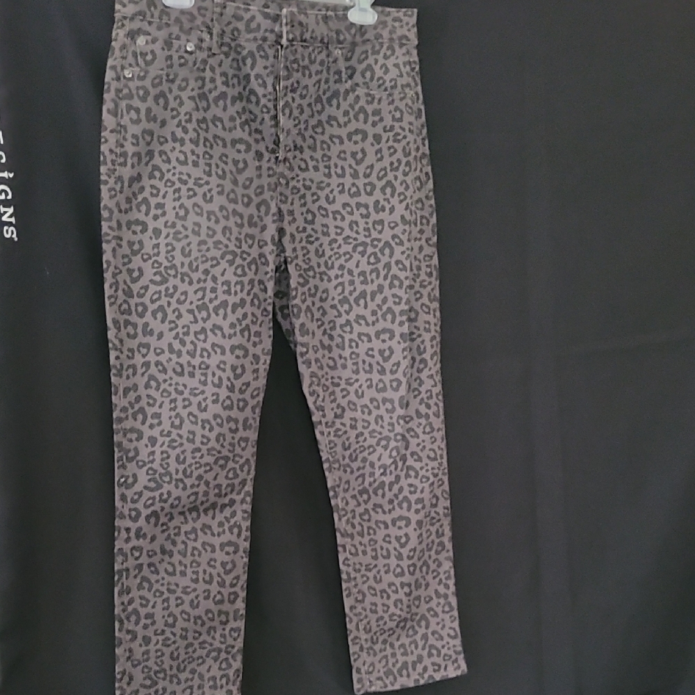 GAP Vintage Slim Sky High Pants with Leopard Pattern